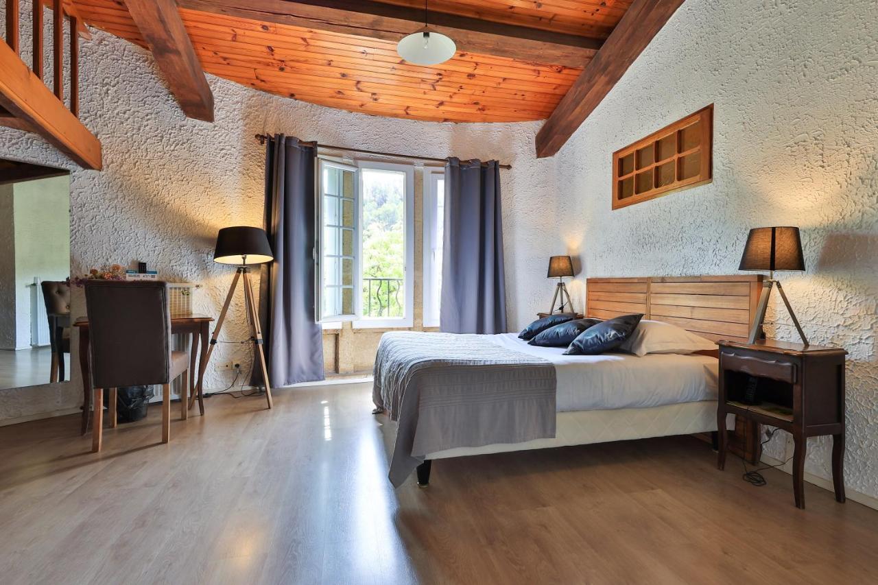 Logis Hotel Castel Mouisson Barbentane Exteriör bild