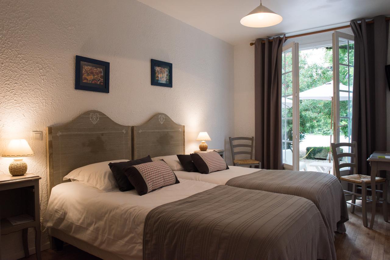 Logis Hotel Castel Mouisson Barbentane Exteriör bild